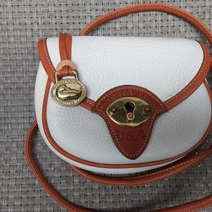 Dooney and bourke belt bag